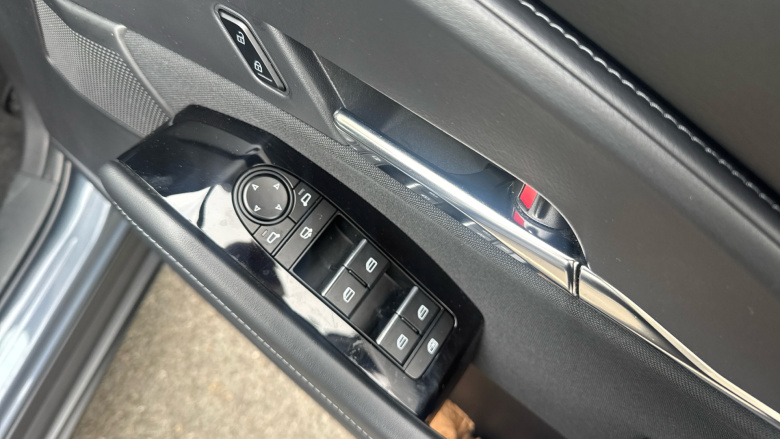 Mazda Cx-30 2.0 e-Skyactiv X MHEV Sport Lux 5dr Auto Petrol Hatchback